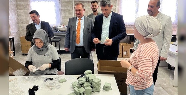 AK Parti'nin Antalya ziyareti: sanayicilerle yüzyıl vizyonu konuşuldu