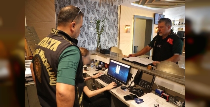 Antalya'da bir haftada 3807 kişi yakalandı, 431'i tutuklandı