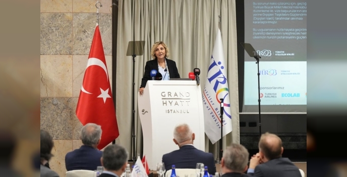 Bakan Ersoydan çarpıcı açıklama: Türkiye, turizmde rekor kırdı!