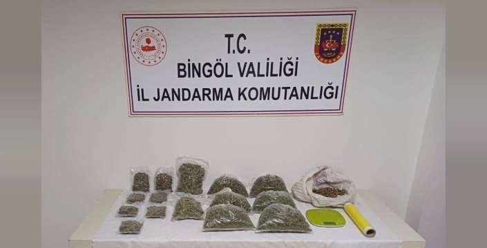 Bingöl'de uyuşturucu operasyonu: 2 şüpheli gözaltına alındı, 3 kilodan fazla esrar ele geçirildi