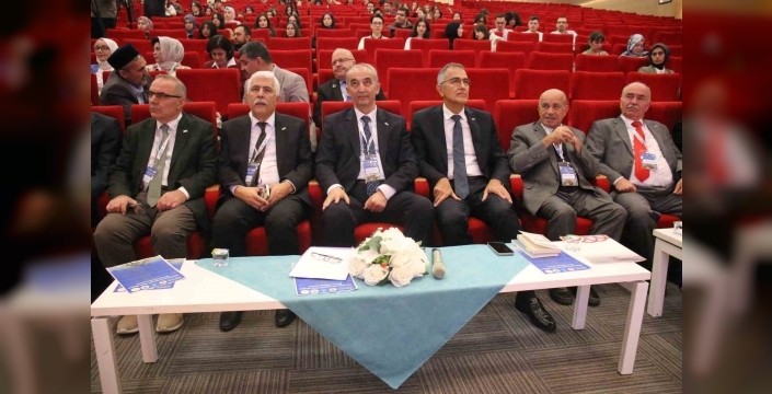 Biruni sempozyumu: Bilimin izleri ve kültürel mirası tartışıldı