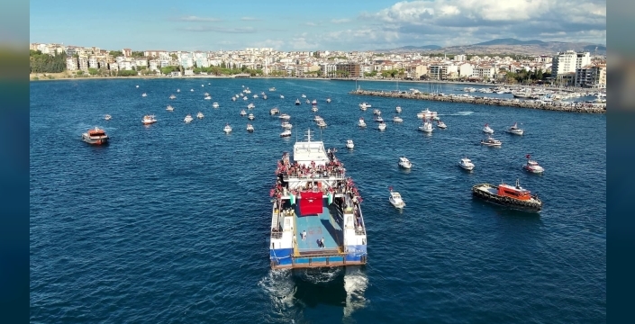 Çanakkale'den Gazze'ye Destek: Filo'ya Denizden Selam