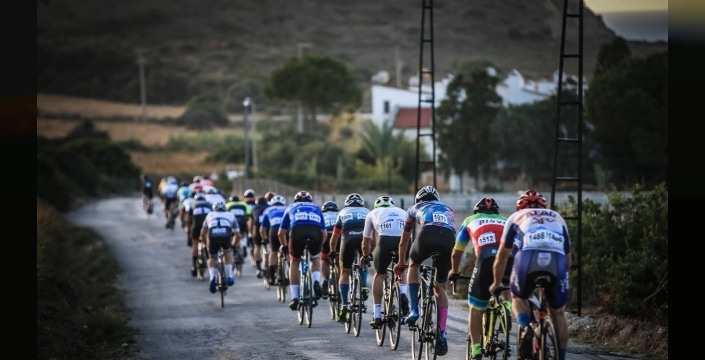 Çeşme'de bisiklet tutkunları buluşuyor: 715 sporcu Veloturk Gran Fondo'da yarışacak