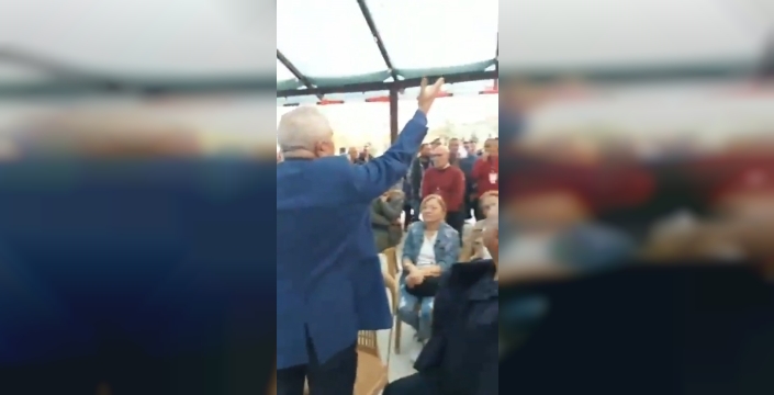 Chp bulancak ilçe kongresinde gerginlik: il başkanı mikrofona fırlattı