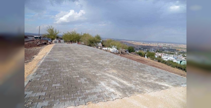 Diyarbakır'da 30 yıllık bekleyiş sona erdi: Mahalleye yeni yollar ve altyapı
