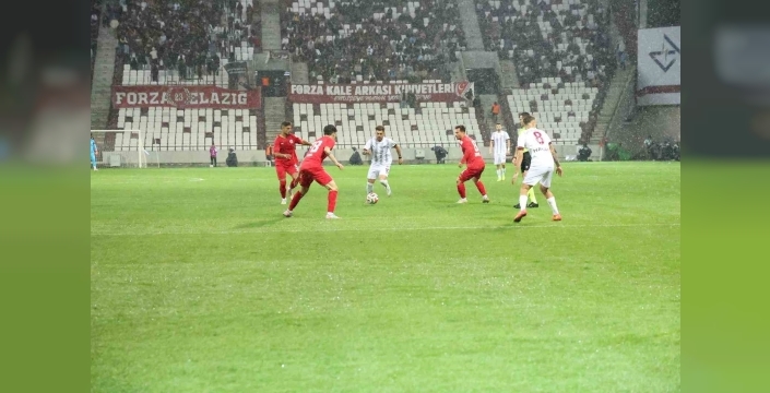 Elazığspor, Karaman FK'yı 2-0 mağlup etti