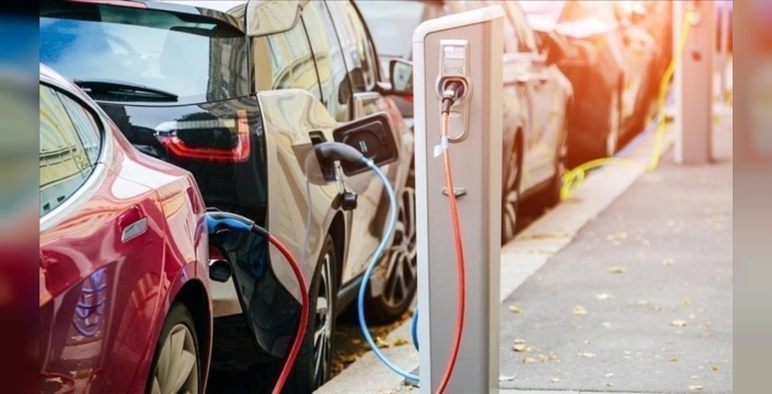 Elektrikli araç satışları eylülde rekor kırdı: 2,1 milyon adet