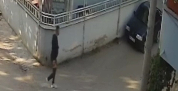 Erbaa'da husumetlisine ait aracı kundaklayan şüpheli yakalandı