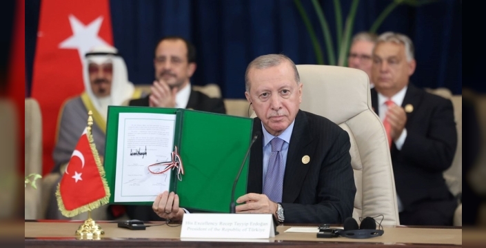 Gazze Zirvesi'nde Liderlerin Perde Arkası: Erdoğan'ın Netanyahu Hamlesi ve Meloni Diyaloğu