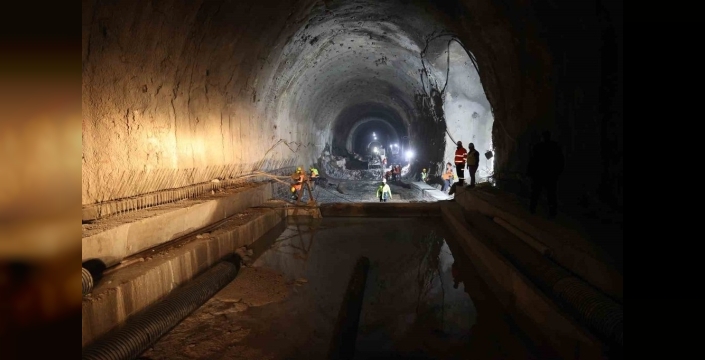 Geminbeli Tünelinde son düzlüğe girildi: Hedef yıl sonunda tamamlamak!