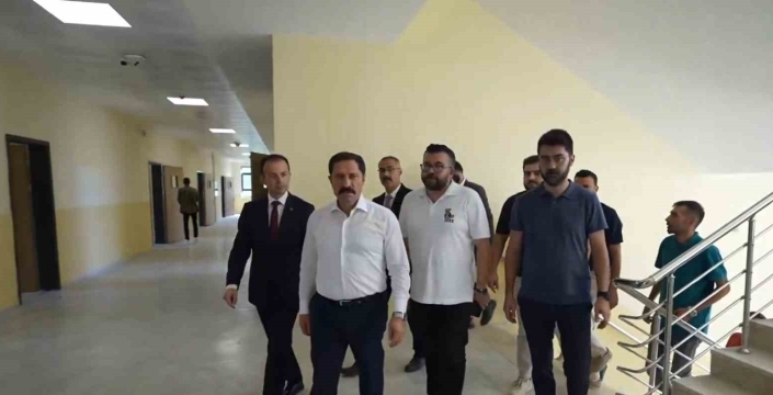Hatay'da yeni okullar tamamlanıyor: Vali Masatlı incelemelerde bulundu