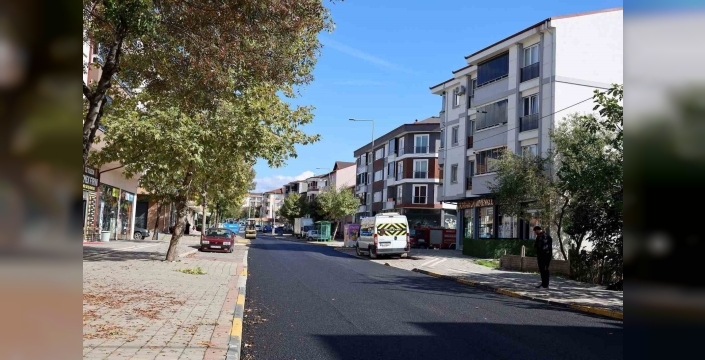 Hendek'te yenilenen yollar: Sürücülerin yüzü güldü