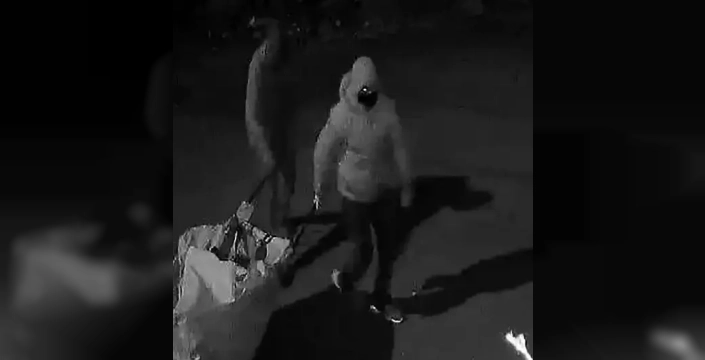 Hırsız tuvaletini yaptıktan sonra DNA'sı yakalattı