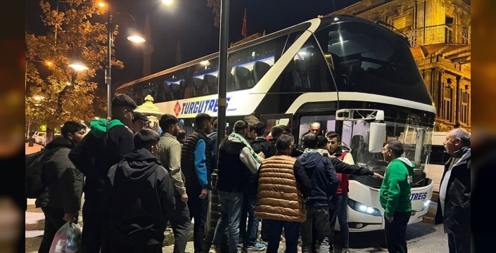 Kars 36 Spor, taraftarlarıyla deplasmanda yalnız kalmıyor