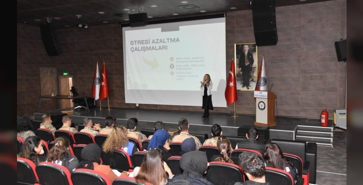 Kars'ta emniyet personeline psikolojik dayanıklılık eğitimi