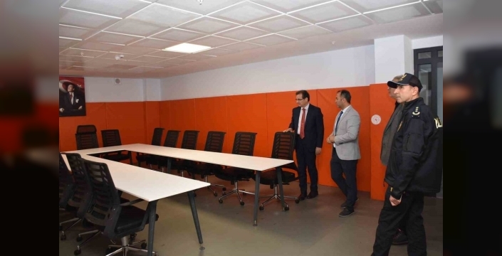 Kaymakam Güldoğan'dan spor kompleksine ziyaret: Gençlere spor teşviki