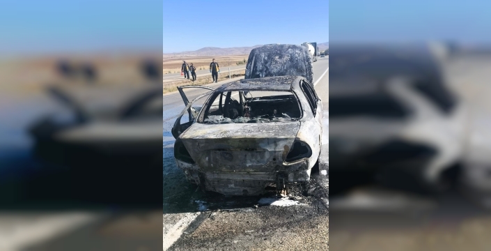 Kırşehirde otomobil yangını: Araç tamamen yandı ama yaralı yok!