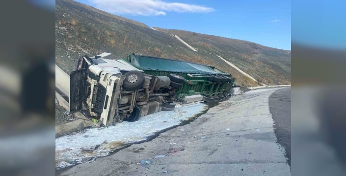 Kulu'da tır faciası: Sürücü Konya'ya sevk edildi