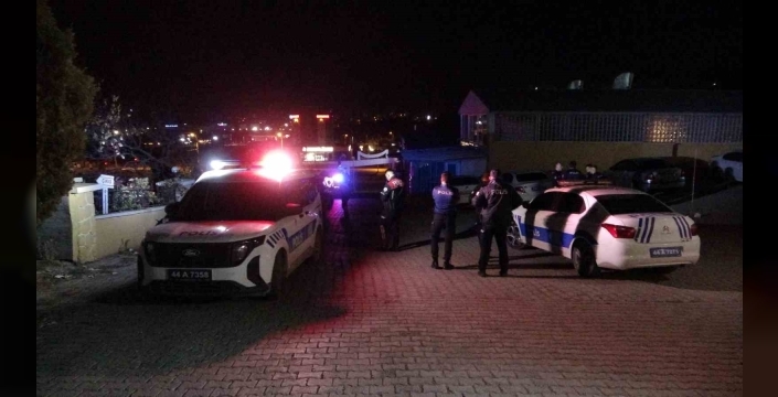 Malatya'da düğün salonunda silahlı kavga: 4 yaralı