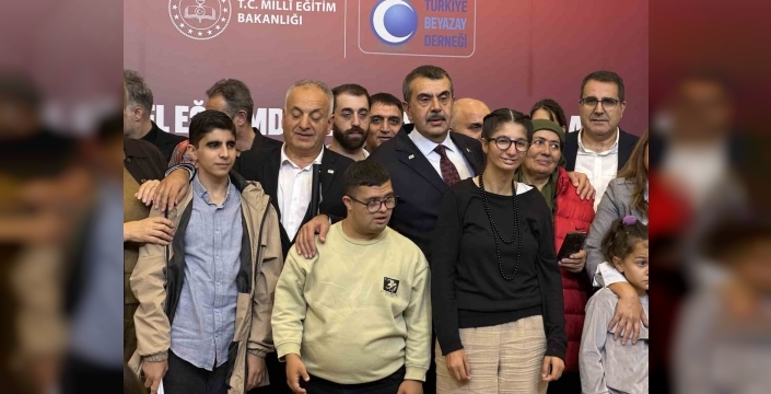 Milli Eğitim Bakanı Tekin: Özel rehabilitasyon merkezlerinde 600 bin öğrenciye eğitim desteği veriliyor