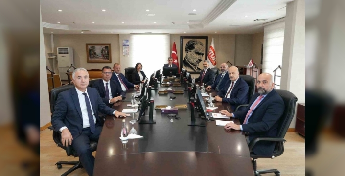 RTÜK'te yeni dönem: Mehmet Daniş başkanlık koltuğuna oturdu