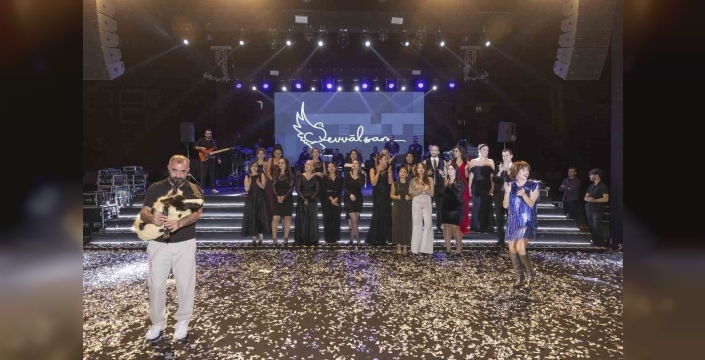 Sanko okulları, eğitimde 25'inci yılını kutladı