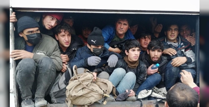 Ülke genelinde göçmen kaçakçılarına darbe: 169 kişi yakalandı
