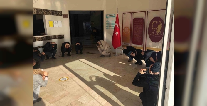 Zonguldak'ta deprem ve tahliye tatbikatı yapıldı