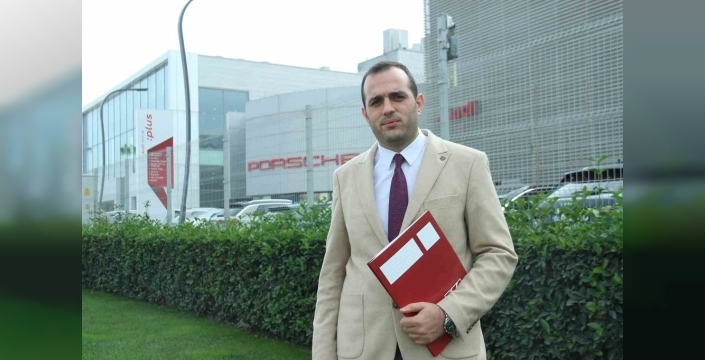 18 milyonluk Porsche alev aldı: İş insanının ölüm kalım savaşı ve üretim hatası tartışması!