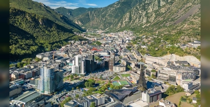 Andorra: Vergi cenneti mi, yaşam kalitesiyle büyüleyen gizli Avrupa cevheri mi? Milyonlar akın ediyor!