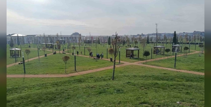 Atatürk havalimanı millet bahçesi ilk günde büyük ilgi gördü