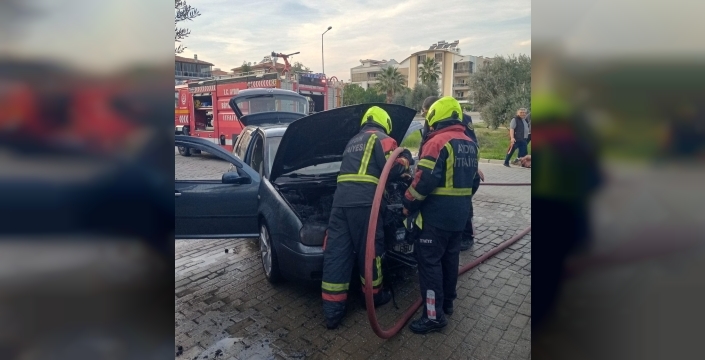 Aydında seyir halindeki otomobil alev aldı: İtfaiye hızlı müdahale etti