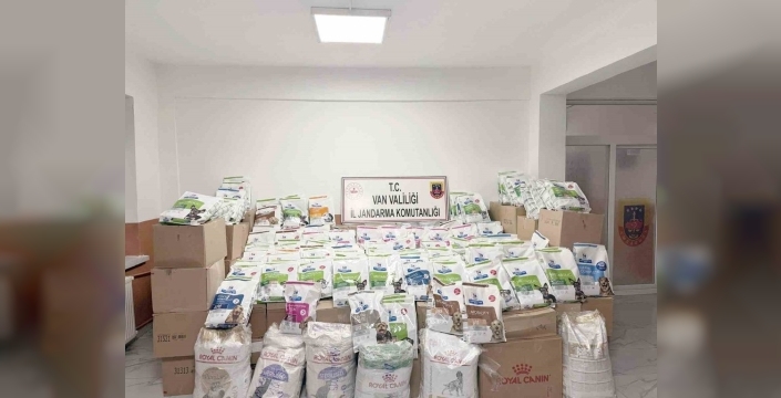 Başkale'de nefes kesen operasyon: 4 milyon TL'lik kaçak malzeme imha edildi!