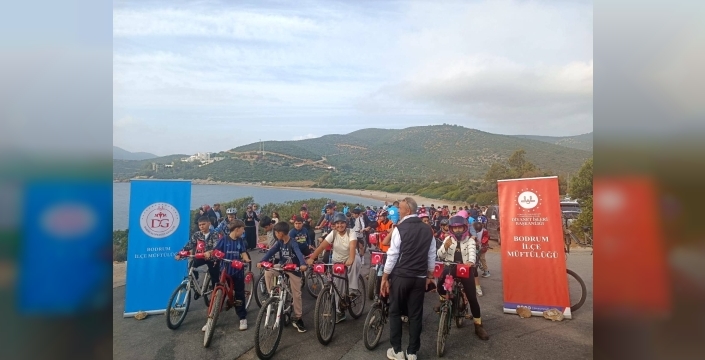 Bodrum'da bisiklet turu sonrası camide din eğitimi tartışma yarattı
