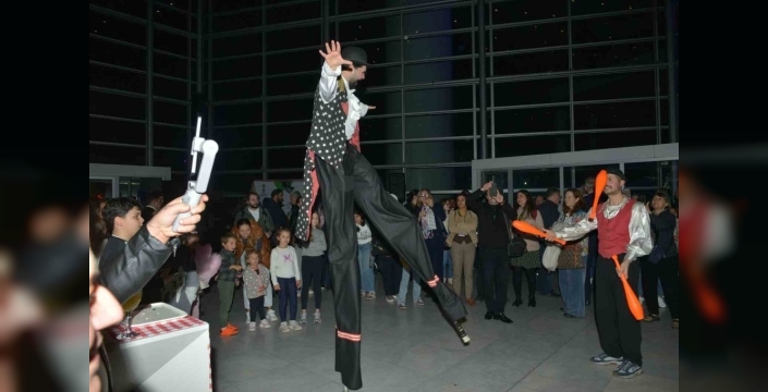 Bursa'da Karagöz festivali coşkusu: Gelenek ve modernizm bir arada!
