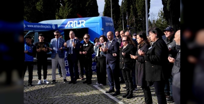 Efsane halterci Naim Süleymanoğlu'nun 8. yılında duygusal anma töreni