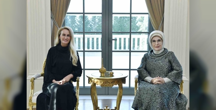 Emine Erdoğan ve Nilden Erhürman'dan gönül köprüsü: KkTC ziyaretinde anlamlı buluşma