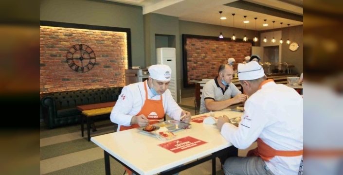 Gıda zehirlenmeleri: Endüstriyel yemekte ucuzluk sağlığımızı tehdit ediyor!