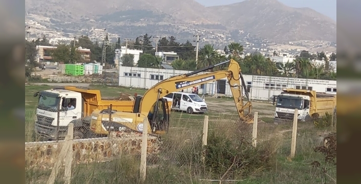 Gümüşlük Futbol Sahası Yıkılıyor: SİT Alanı mı, Gençlerin Alanı mı?