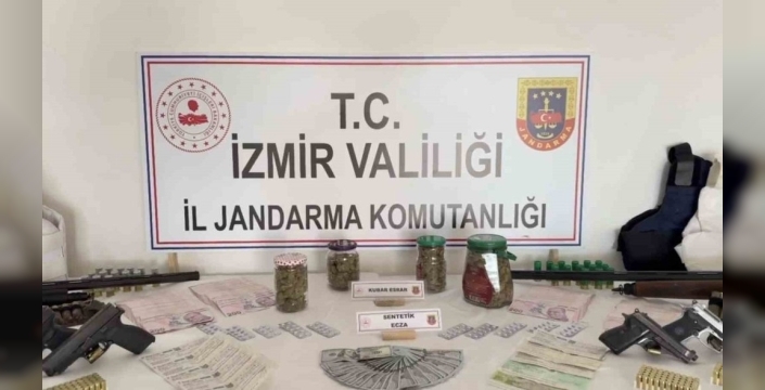 İzmir’deki ‘Saraçlar’ operasyonunda 23 şüpheli adliyeye sevk edildi