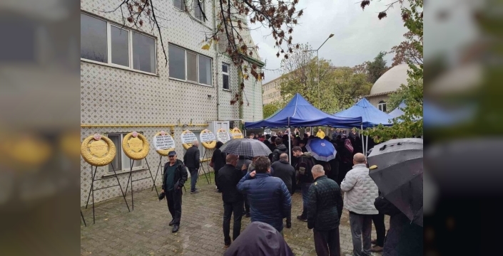 Keşan'da acı kayıp: İş adamı Uğur Selvi son yolculuğuna uğurlandı