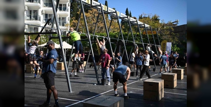 Kuşadası'nda dev crossfit şöleni başladı: 12 ülke, 500 sporcu sahada!