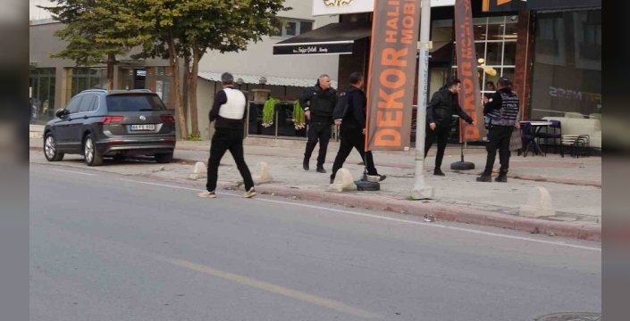 Malatya'da intihar girişimi! Kadın polislerin anlık müdahalesiyle kurtarıldı