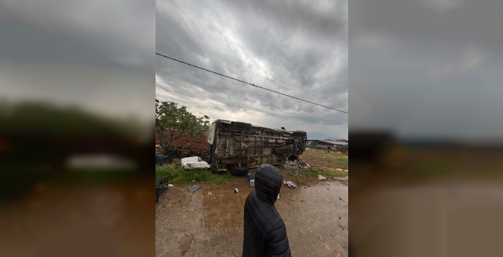 Manisa'da korkunç kaza: Yağmur can aldı, bir kişi hayatını kaybetti!