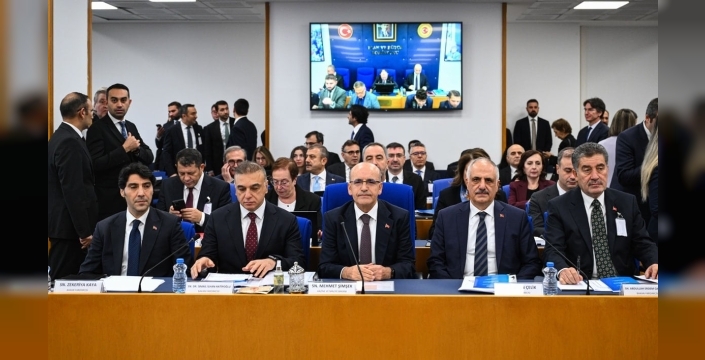 Mehmet Şimşek'ten şok itiraf: 'Hayat pahalılığı problemi var!'