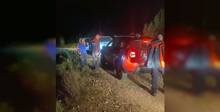 Menderes'te kaybolan mantar toplayıcı AFAD tarafından kurtarıldı