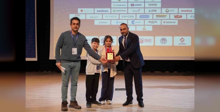 Minik mucitlerin BARÜ'deki büyük zaferi: Hayal gücüyle şekillenen gelecek!