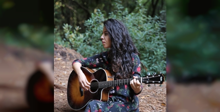 Modern Çağın Kadın Ozanı NESLİHAN, Amerika’da Hazırladığı “Vefa” Albümüyle Geri Döndü!