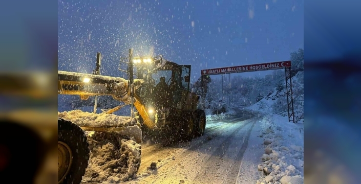 Ordu-Sivas yolu kar altında mahsur kaldı: Tipi ulaşımı durdurdu, seferberlik ilan edildi!