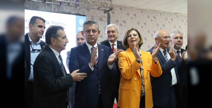 Özgür Özel'den şok soruşturma itirafı: 'Üstüne alınan alınsın!' ve gazetecilere destek mesajı